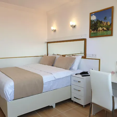 ホテル Hotel Best Istanbul
